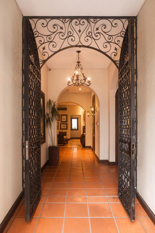 Hotel Boutique Balcón de la Plaza Salta Exterior foto